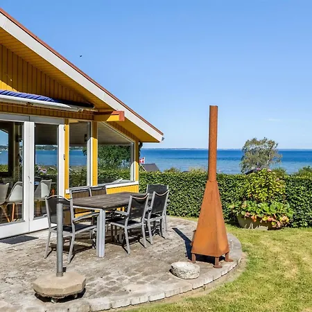 Ephra - 150m From The Sea By Interhome بيت للعطل *